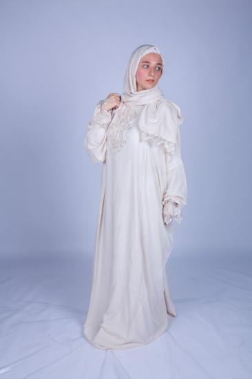 Dantelli Namaz Elbisesi (Beyaz)